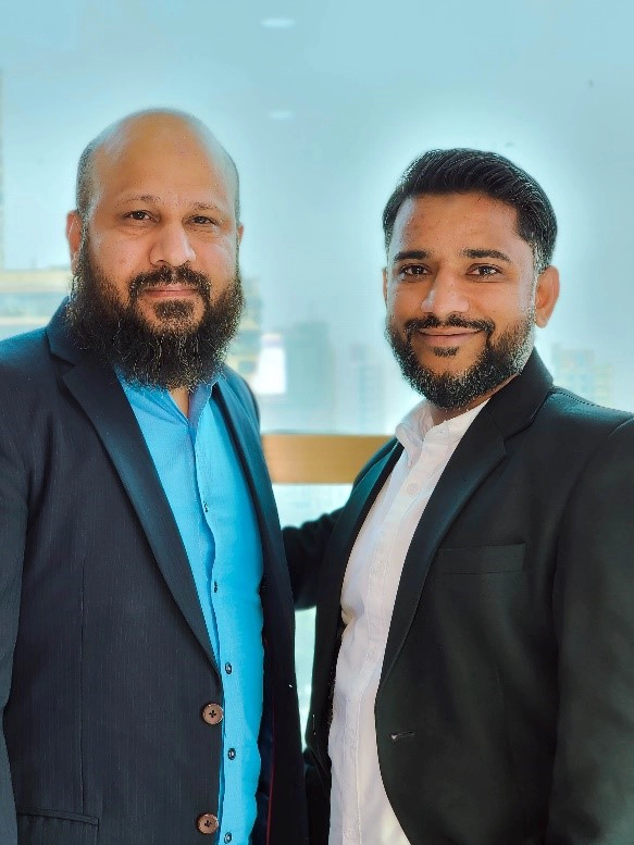 Demandeals founders